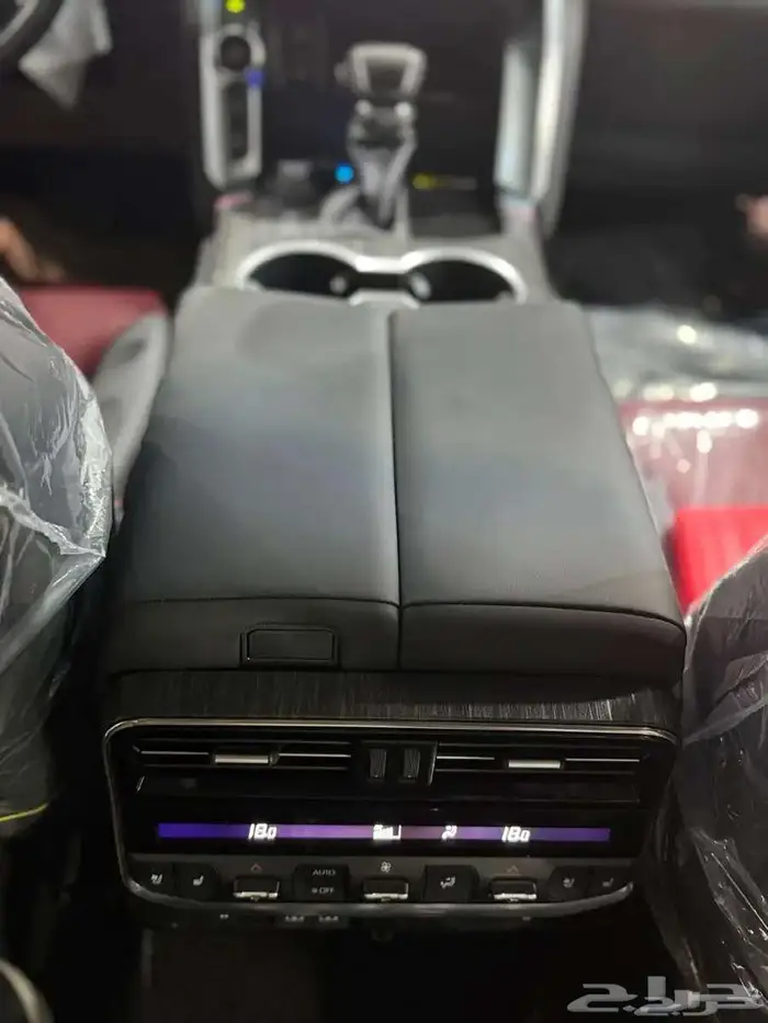 في اكس ار 2025 بريمي فل كامل توين تيربو اللون اسود 12