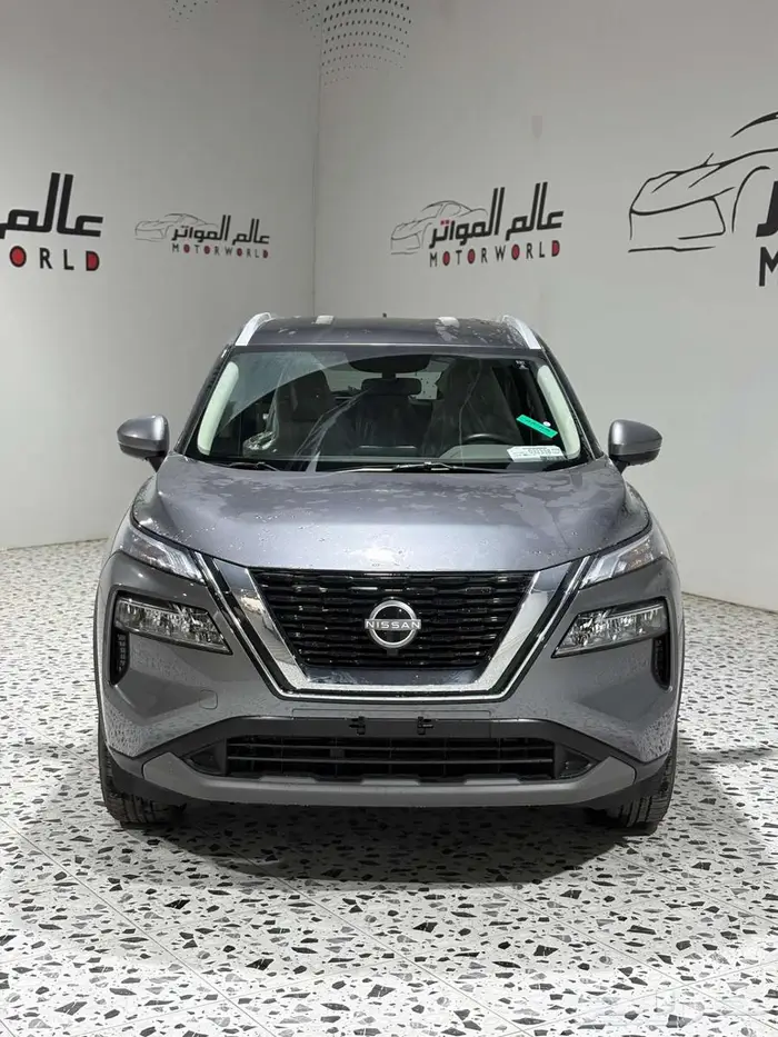 نيسان اكس تريل 2026 وارد الناغي ستاندر دبل 7 مقاعد 3