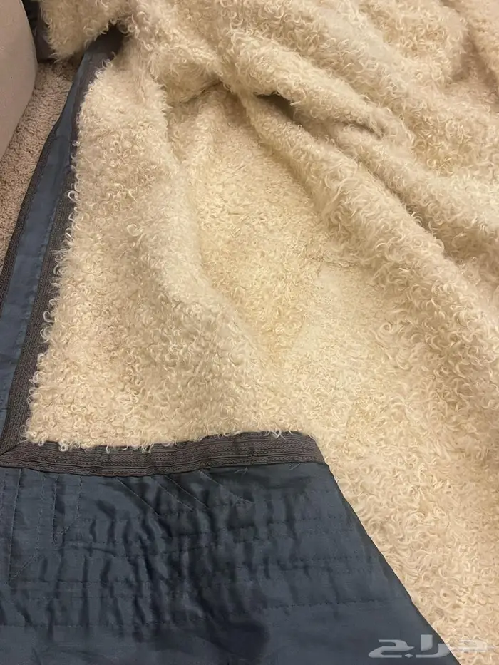 فروه طفيليه الجاجه من سوريا لها تقريبا 15 سنه 4