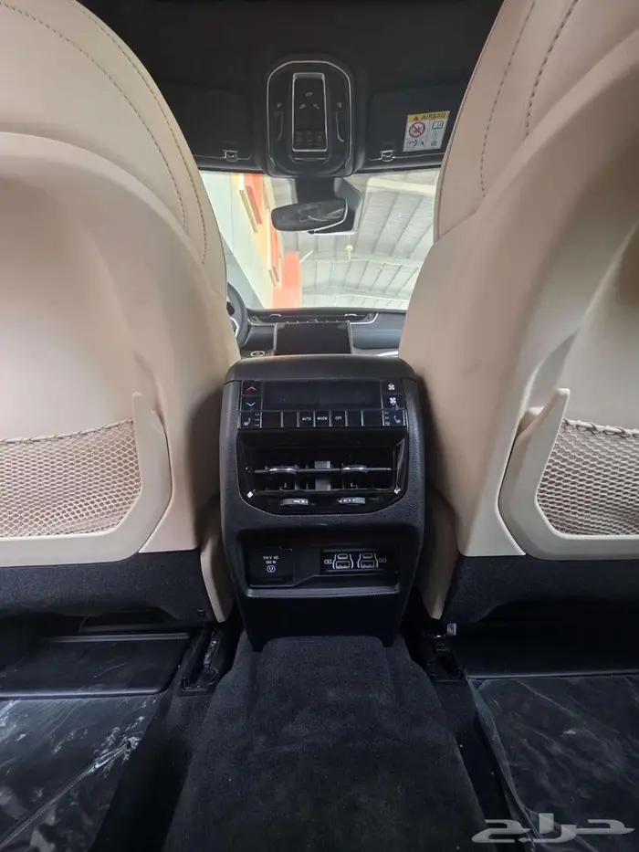 جيب شيروكي ليميتد 3.6 2023 8