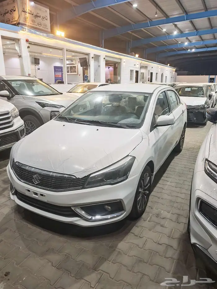 سوزوكي سياز فل للبيع كاش او اقساط برواتب من 3600 13