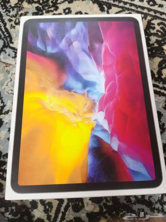 للبيع ايباد برو 11 انش 5G GB512 شبه الجديد 1