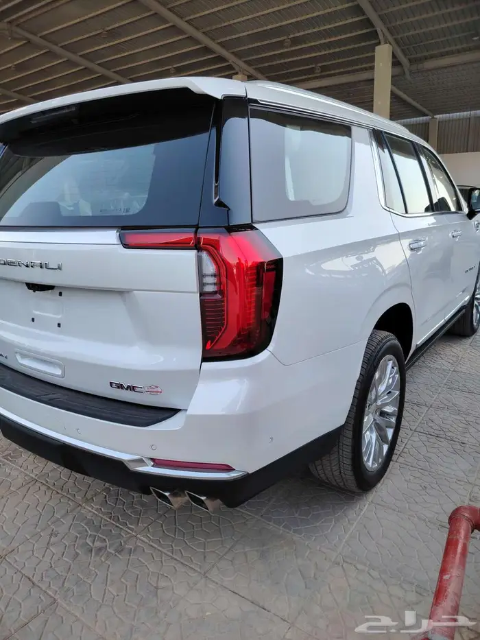 جمس يوكن دينالي 2025GMCابيض خليجي فل YUKON DENALI 4