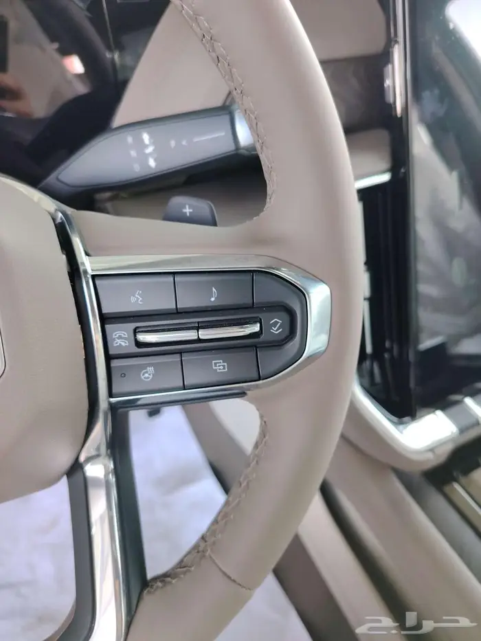 جمس يوكن دينالي 2025GMCابيض خليجي فل YUKON DENALI 12