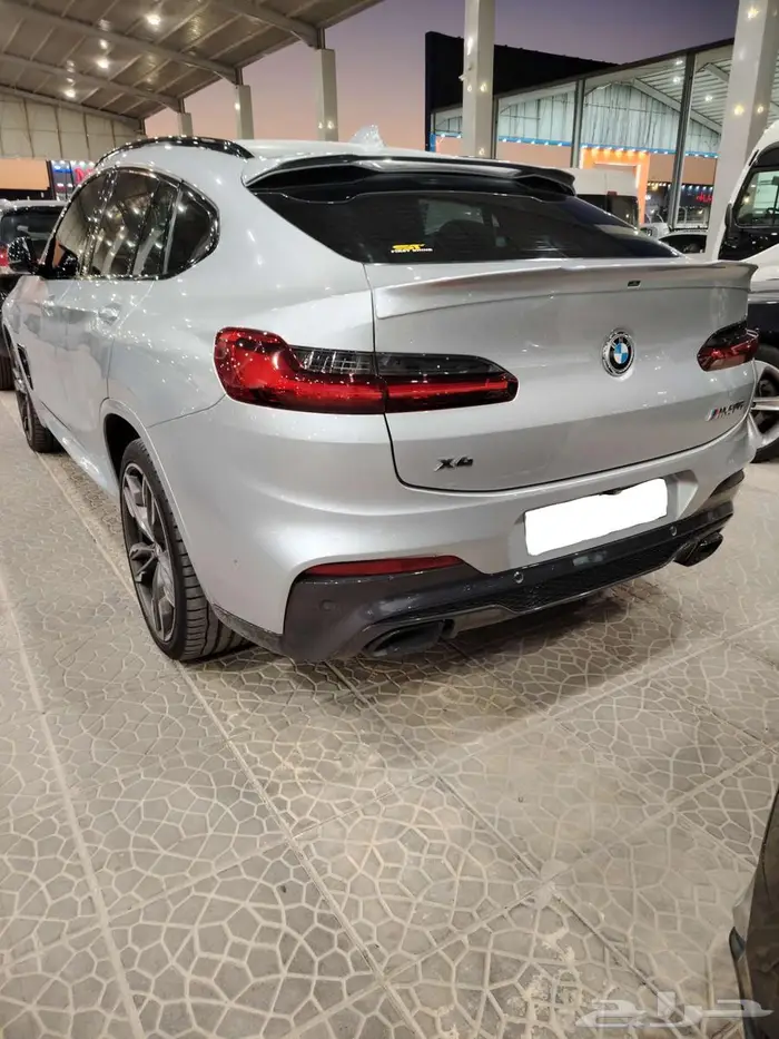 بي ام دبليو 2019 فل لون فضي BMW 3