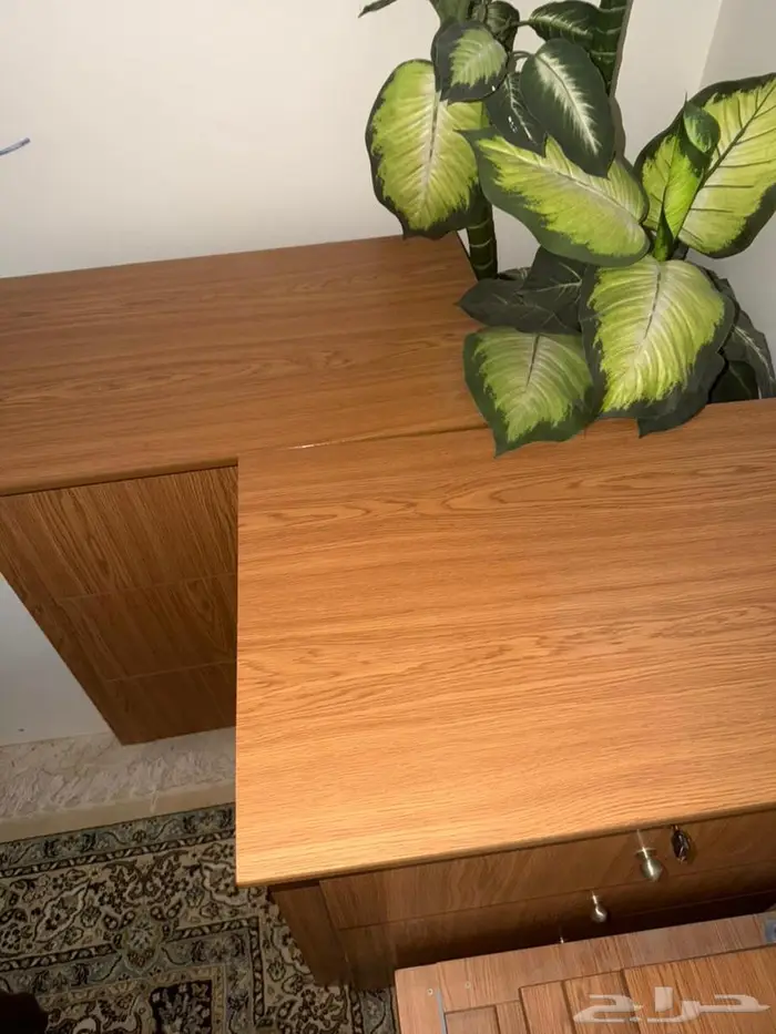 دولاب 6 ابواب بحالة ممتازه جدا 0