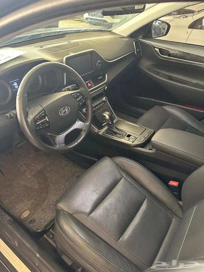 هيونداي ازيرا جرانديور 2019 بنزين 0