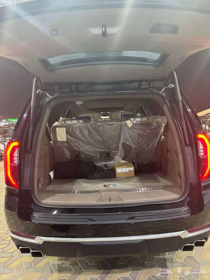 دينالي قصير فل كامل اسود داخل اوف وايت 2025 خليجي 6