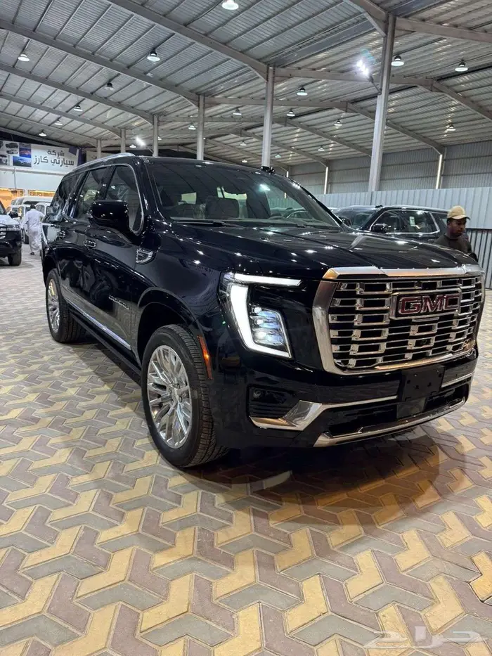 دينالي قصير فل كامل اسود داخل اوف وايت 2025 خليجي 2