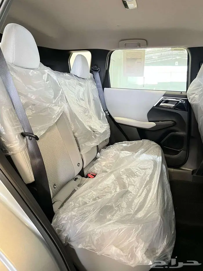 ميتسوبيشي اوتلاندر 2025 فل كامل كاش واقساط 15