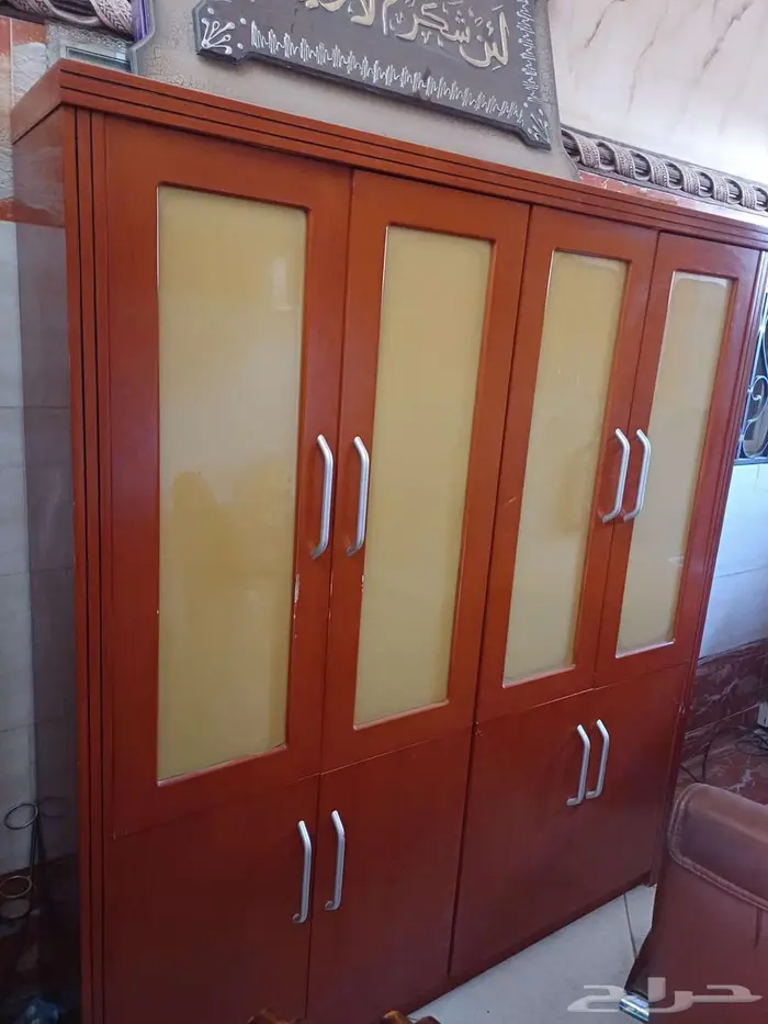 مكتب نظيف للبيع 1