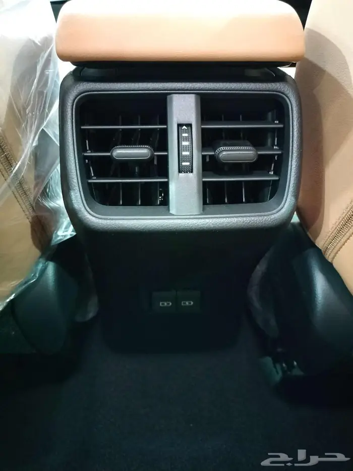 لكزس UX 300 H فل كامل هايبرد 2024 - عرض نهاية العام 159900 8