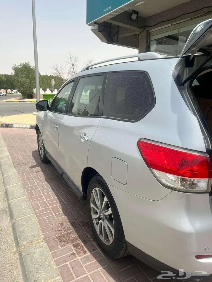 نيسان باثفندر 2013 SV 8
