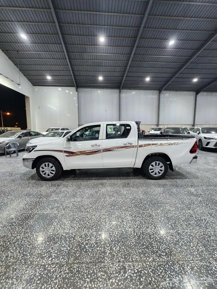 هايلوكس غمارتين GLX طيس 2026 السعر 114425 3