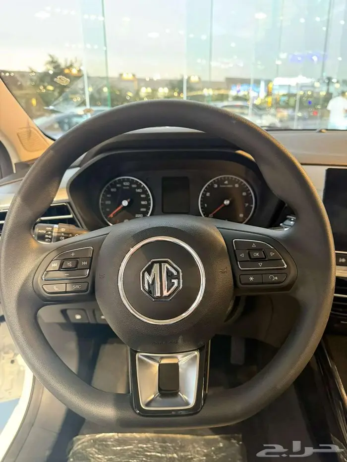 ام جي فايف MG5 2025 نص فل بسعر حصري 14