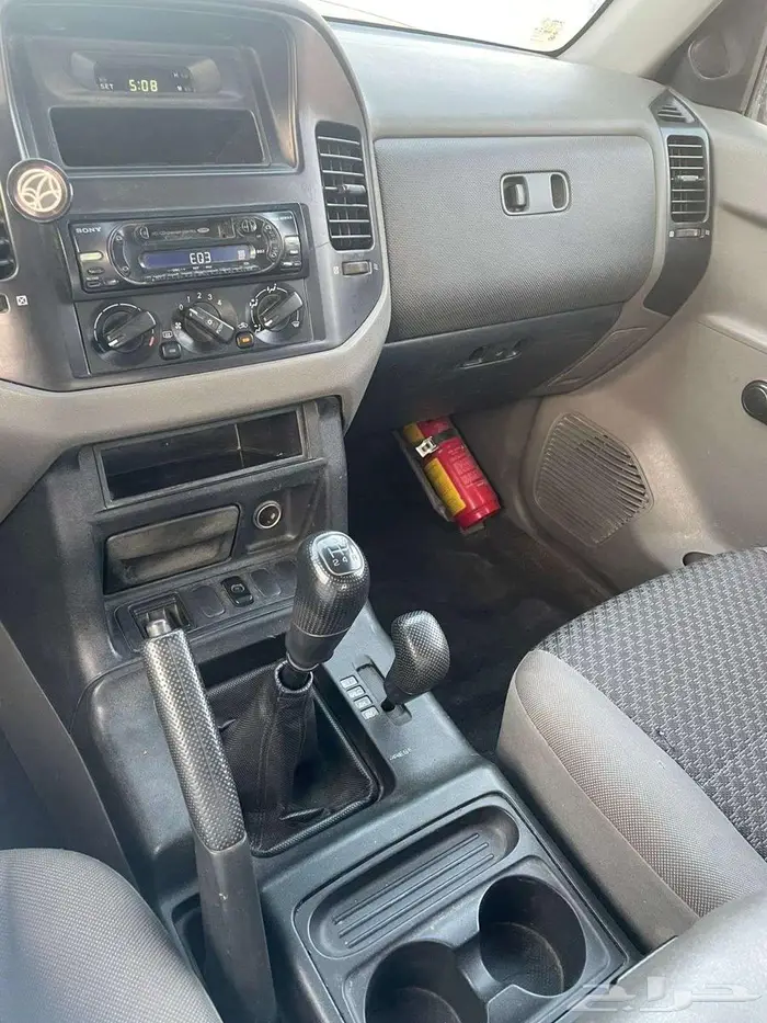 باجيرو ميتسوبيشي 2006 نظيف جدا 8