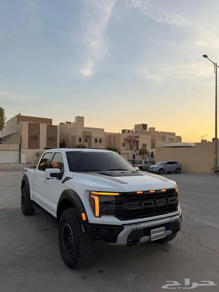 فورد رابتر 37 2024 1