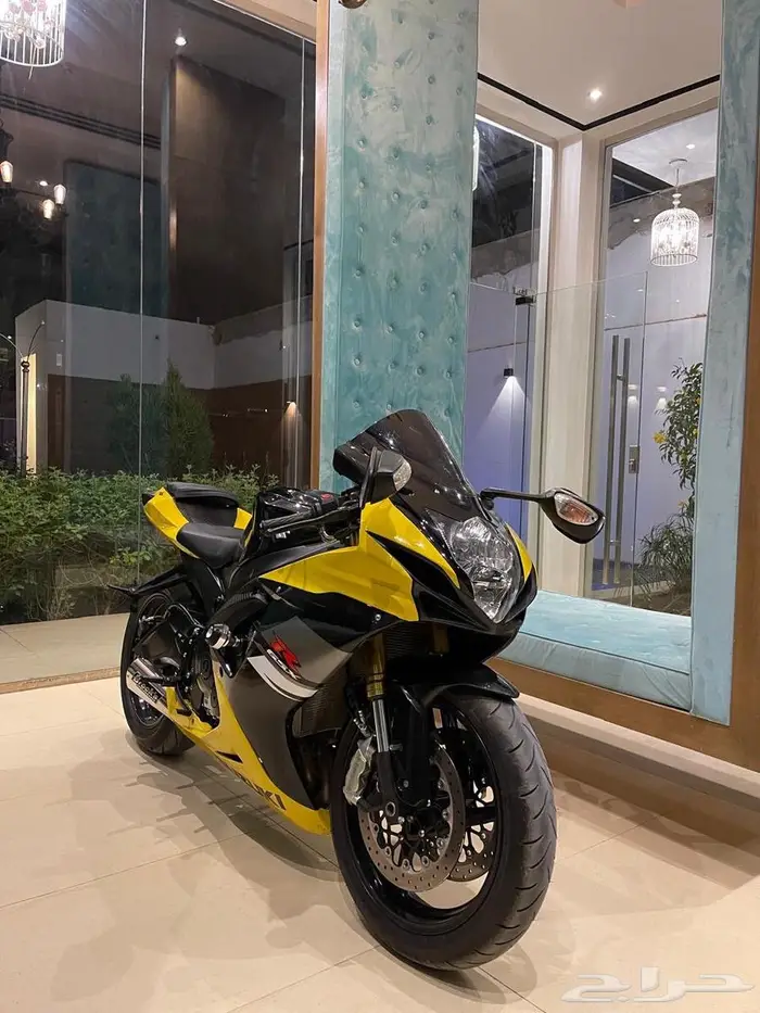 دباب سزوكي 2016 حجم 750 cc 8
