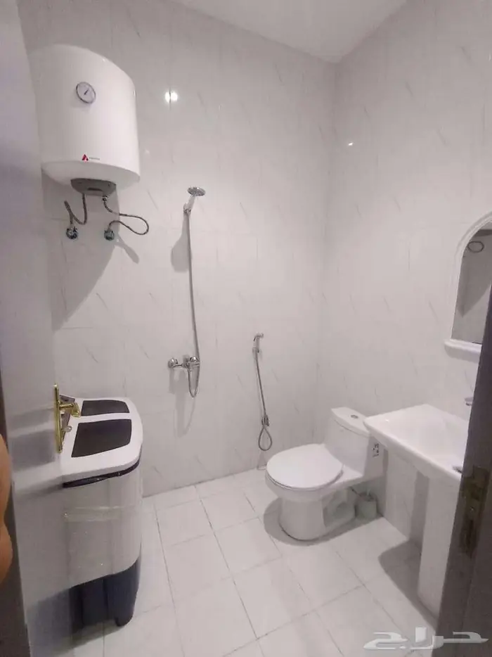 شقق فندقية غرفتين وصالة مؤثثة وفاخرة للعوائل بخميس مشيط 25