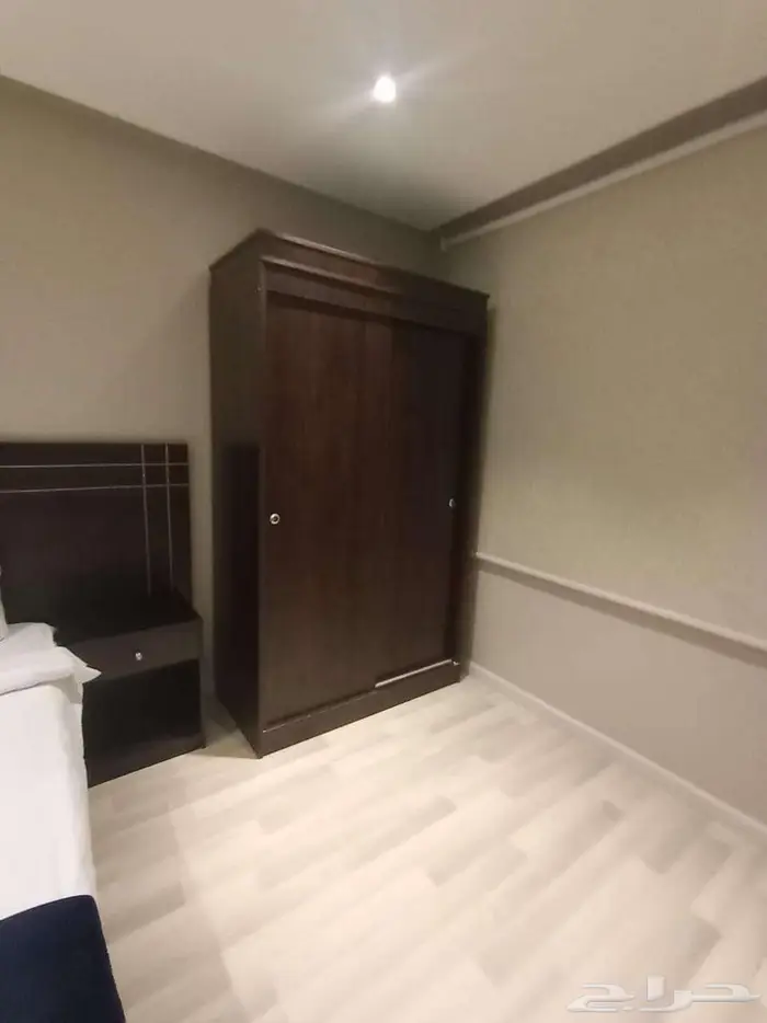 شقة فندقية غرفتين وصالة مؤثثة وفاخرة للعوائل بخميس مشيط 12