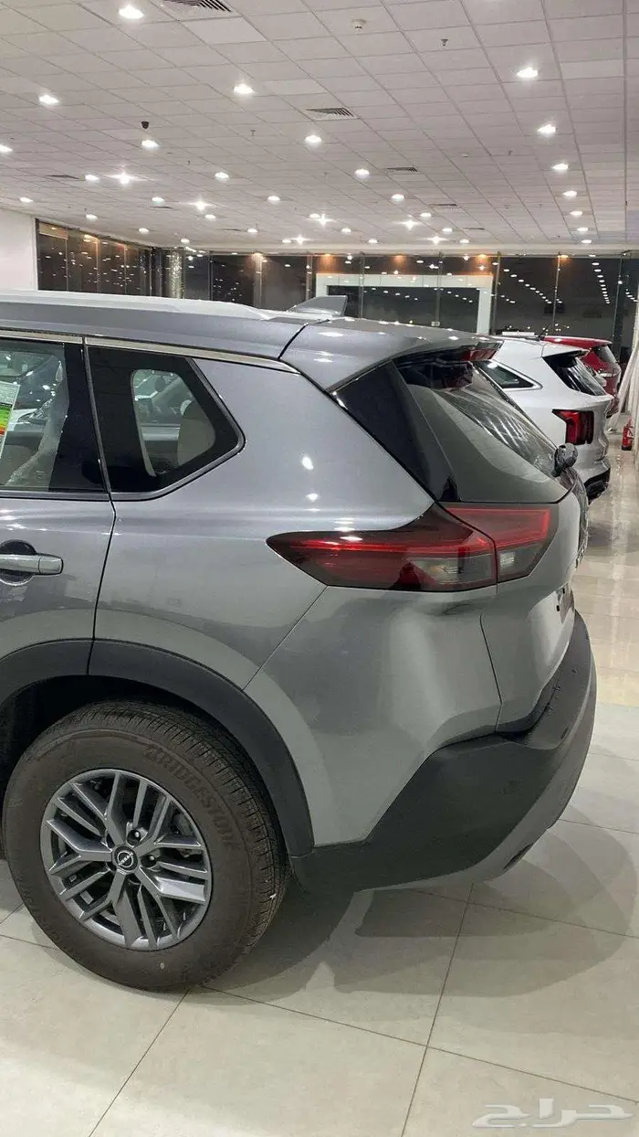 نيسان اكس تريل 5 راكب بدون دبل موديل 2026 كاش - بنك 6