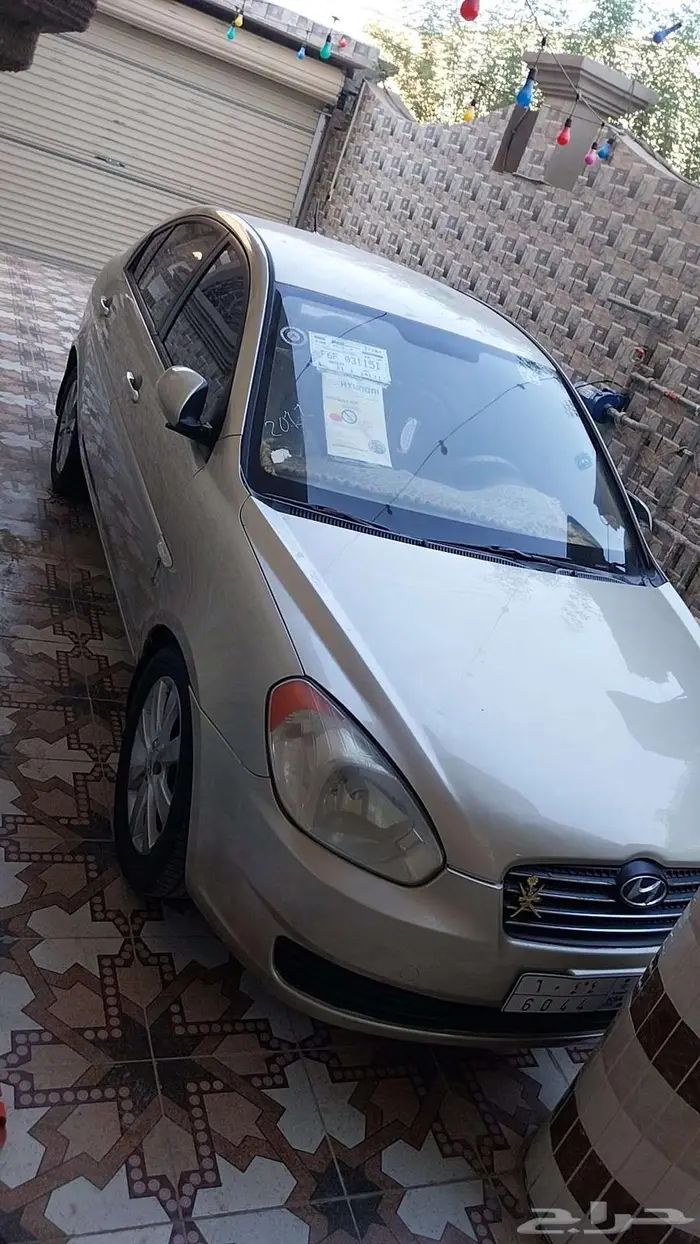 لبيع اكسنت 8