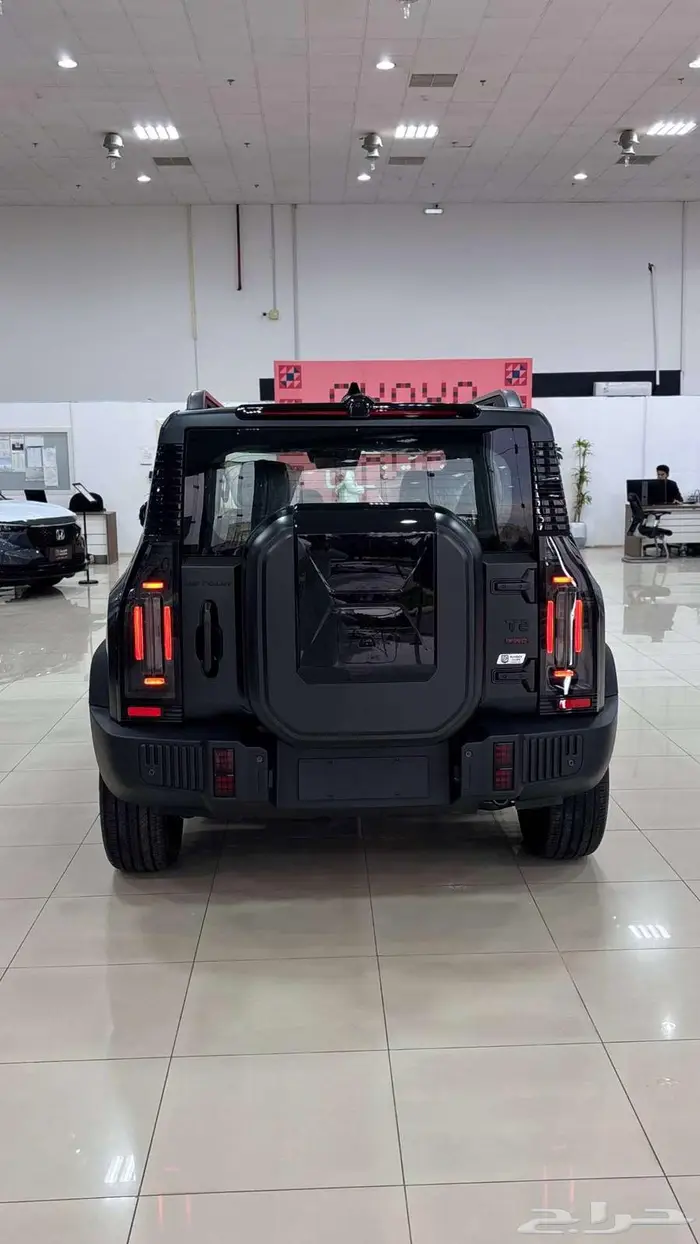 جيتور T2   لاكجري 2026 اسود مطفي 4