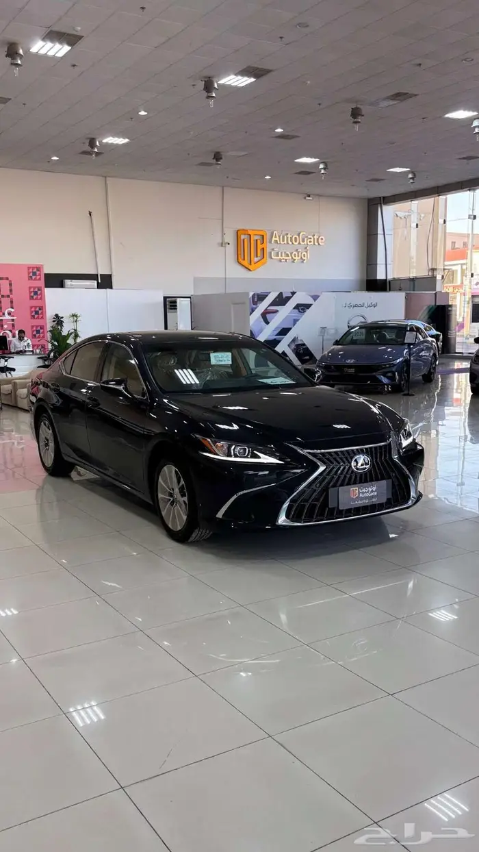 لكزس اي اس 250 استاندر 2025 ES 250 AA 1