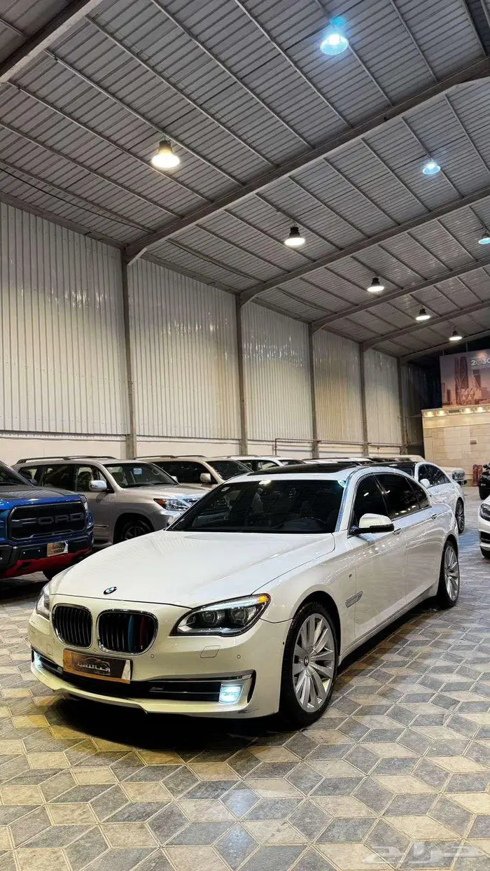 بى ام دبليو cut M LI 730 2015 1