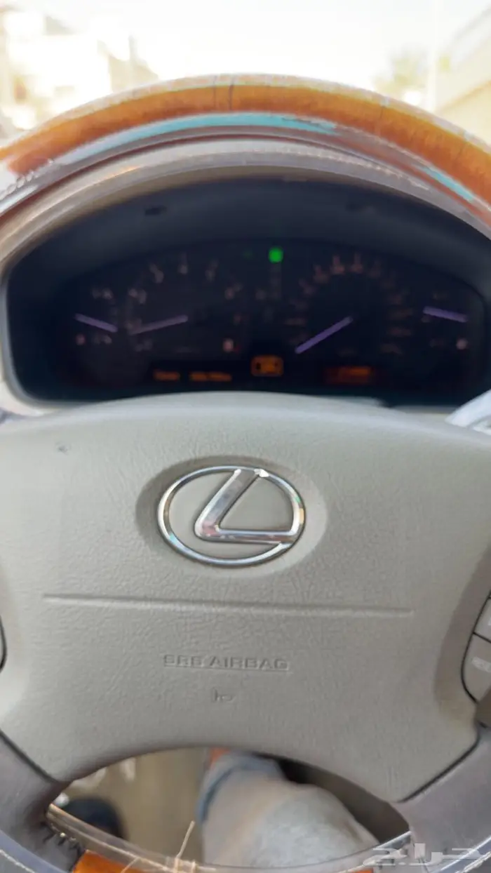 للبيع لكزس 2004 4