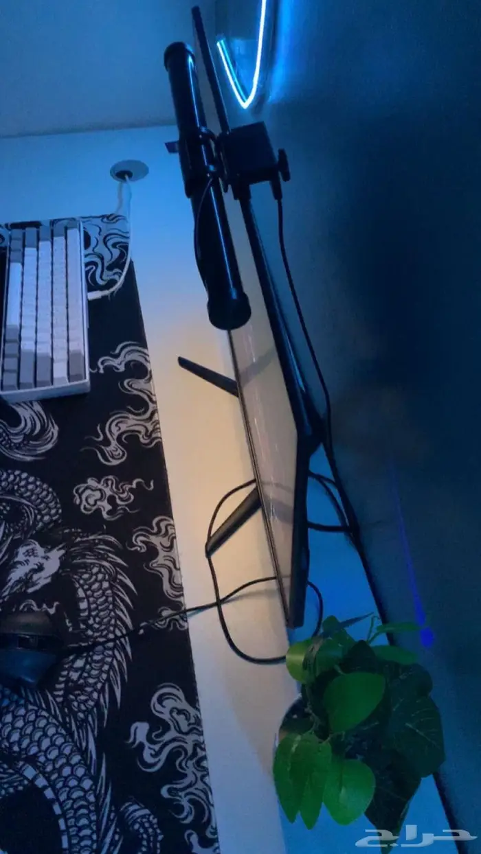 شاشة للبيع 3