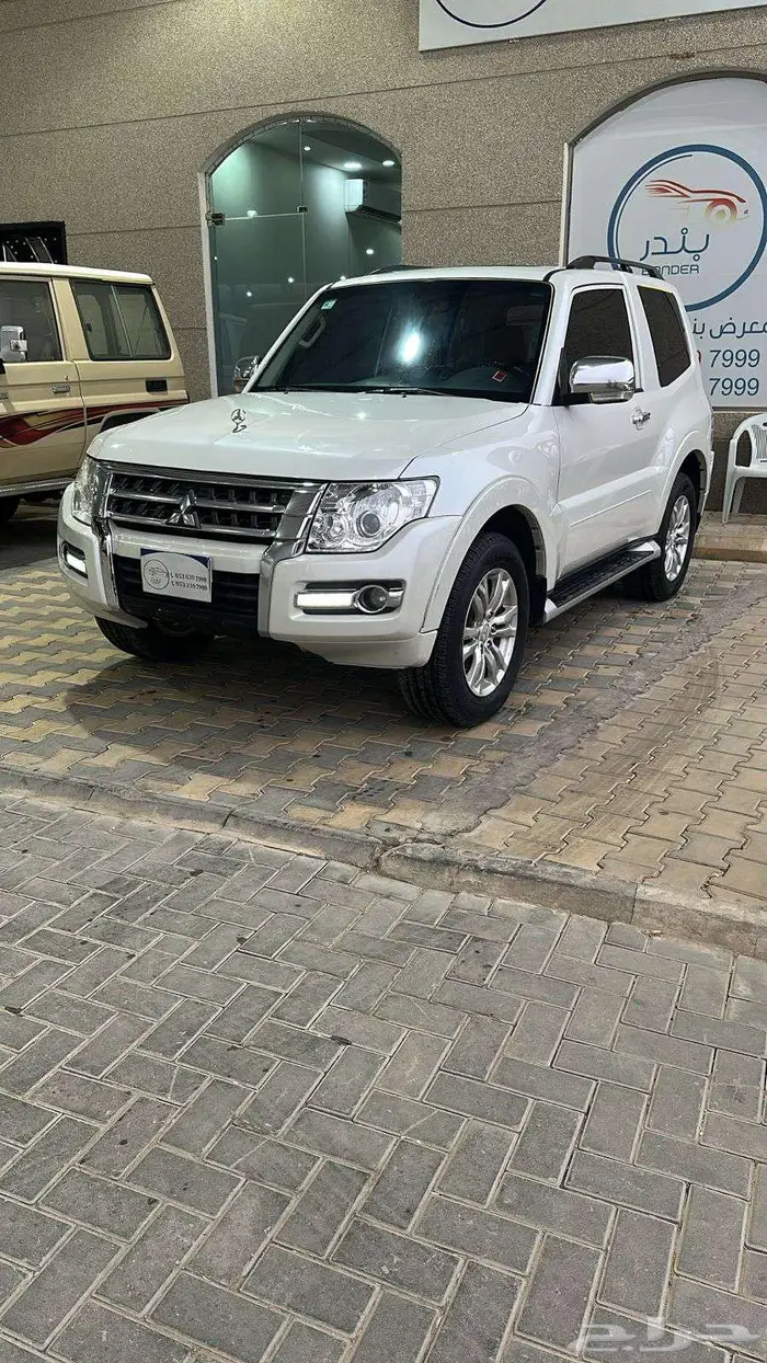 ميتسوبيشي باجيرو 2015 0