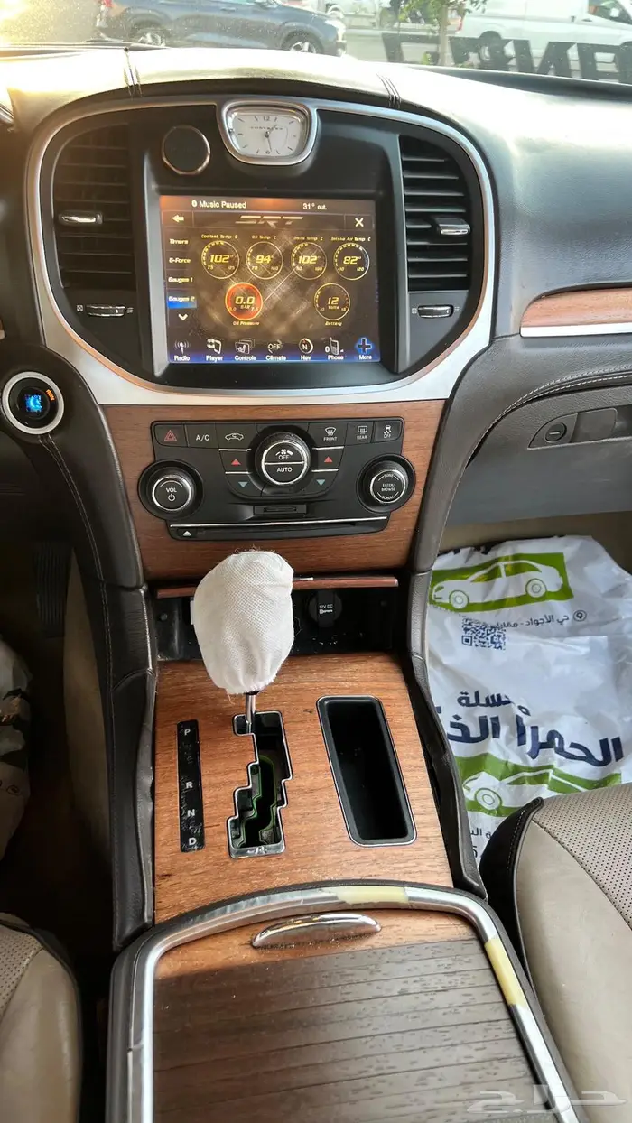 كرايزلر C300 V8 2012 للبيع مستعجل 14