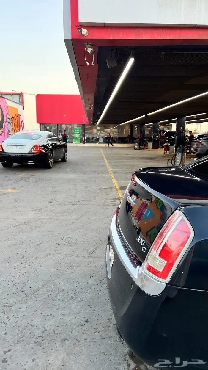 كرايزلر C300 V8 2012 للبيع مستعجل 17