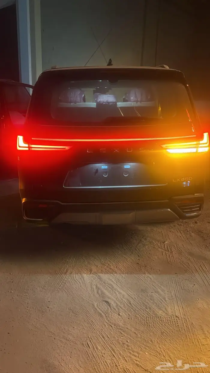 جيب لكزس LX BB 2025 سعودي اصفار (اسود داخليه ابيض) 0