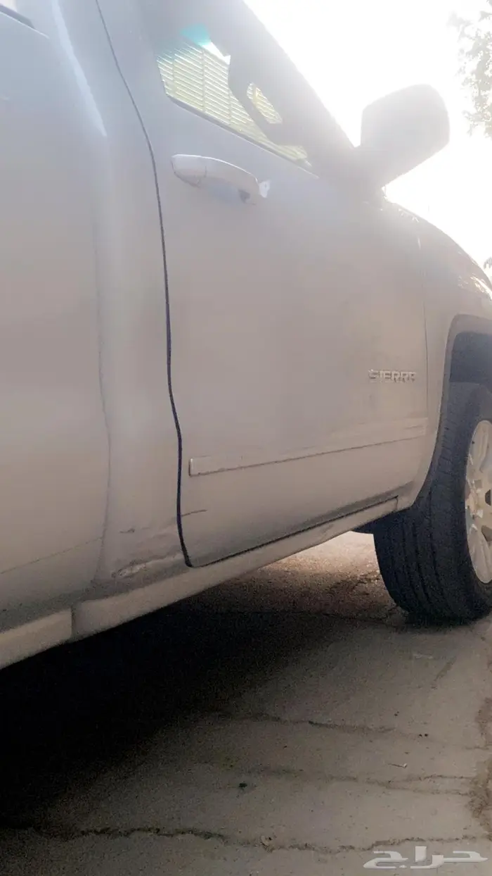 للبيع سييرا جي ام سي موديل 2014 25