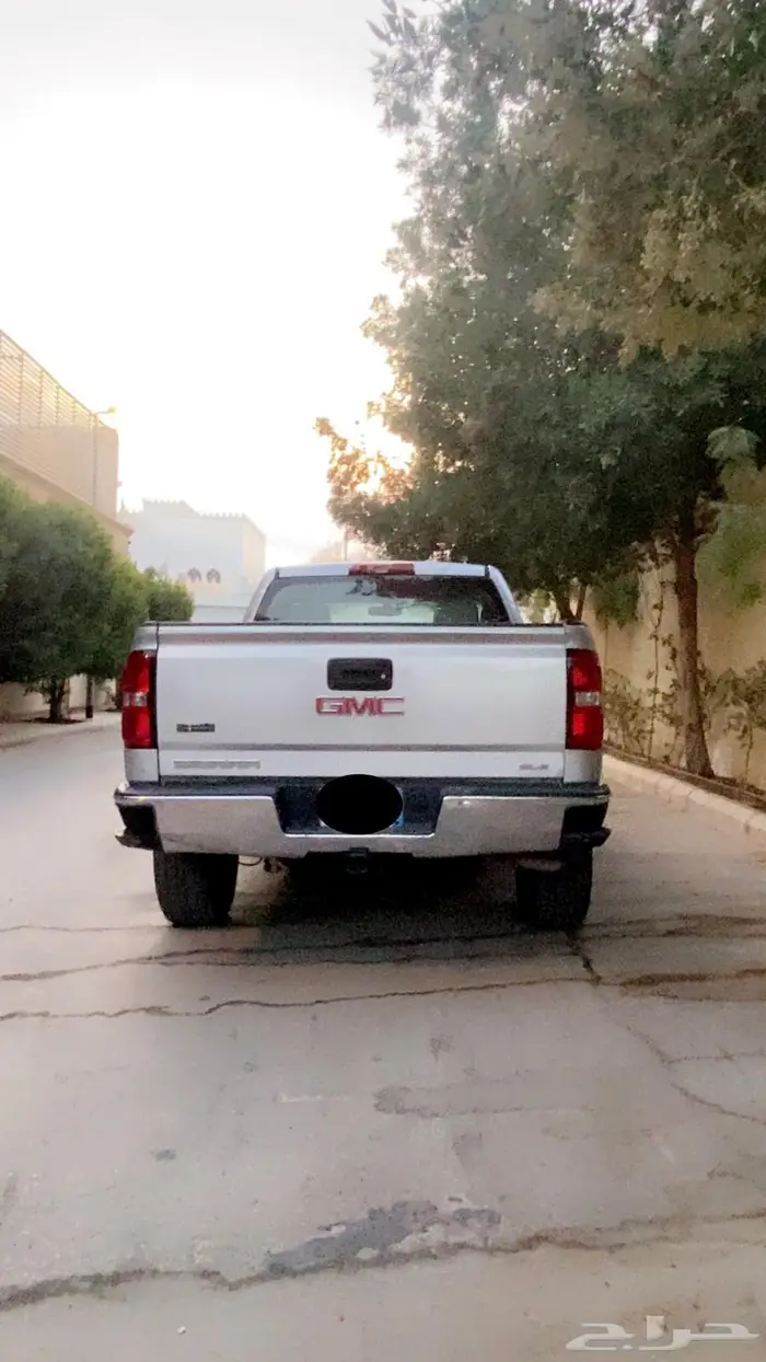 للبيع سييرا جي ام سي موديل 2014 17