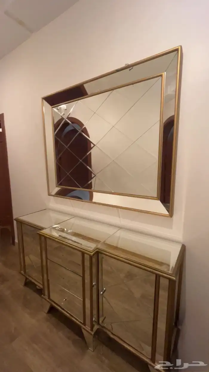 مرايا دولاب مدخل 0