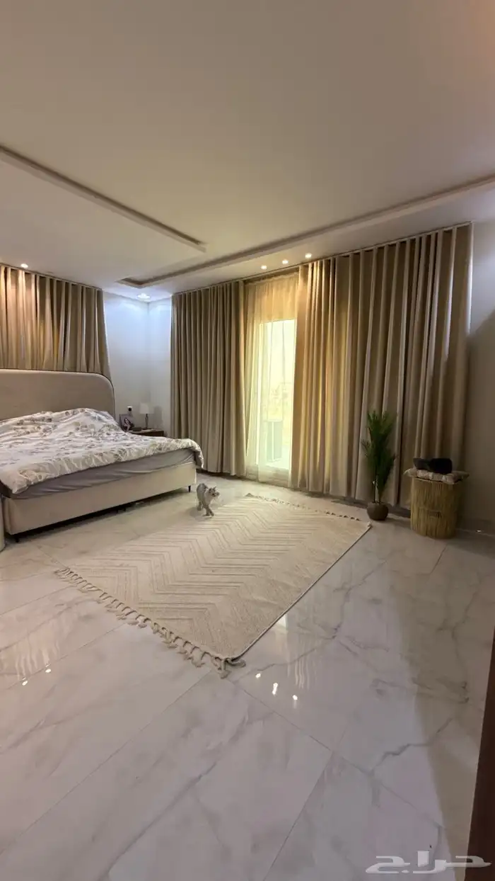 فيلا للإيجار حي القادسية 13