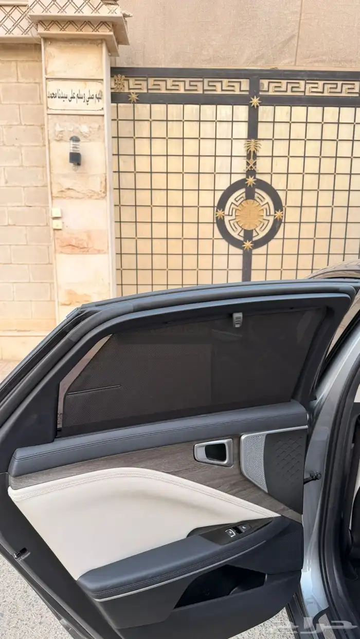 كيا K8 2023 ( بنزين ) v6 فل كامل بحالة ممتازه 16