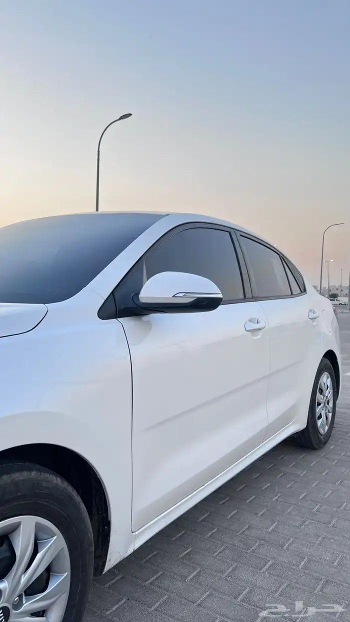 كيا ريو الموديل 2019 4