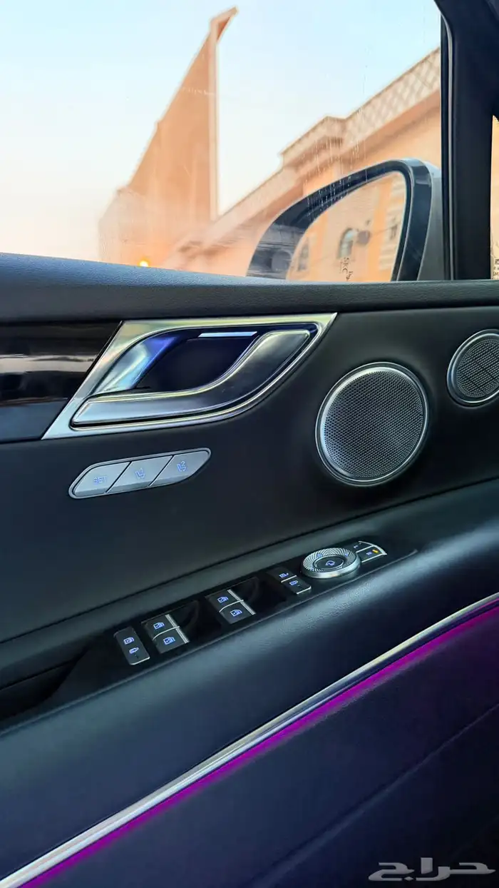 جنسس GV80 2020 ( بنزين) v6 فل كامل بانوراما 8