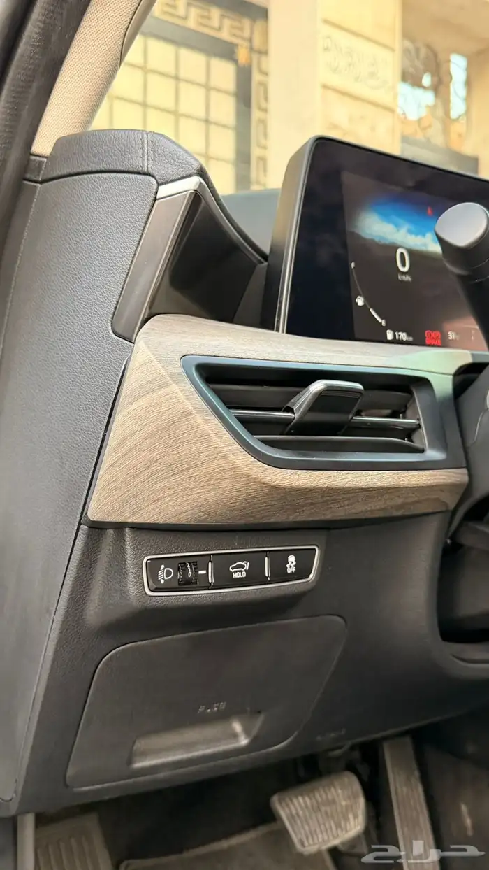 كيا K8 2023 ( بنزين ) v6 فل كامل بحالة ممتازه 9