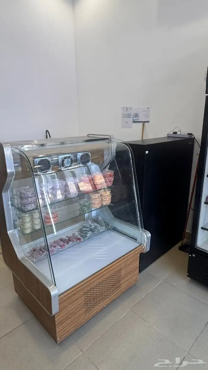 محل مكتمل للتقبيل 3