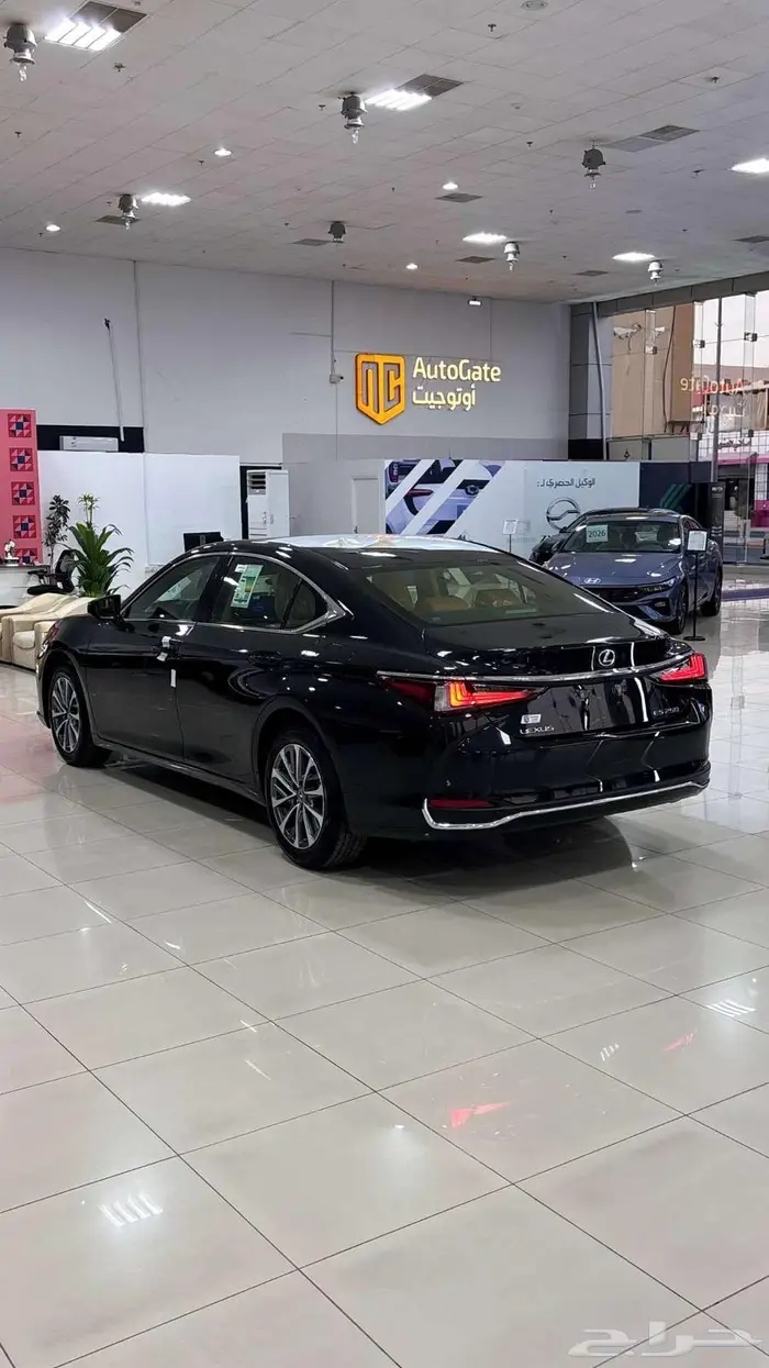 لكزس اي اس 250 استاندر 2025 ES 250 AA 5