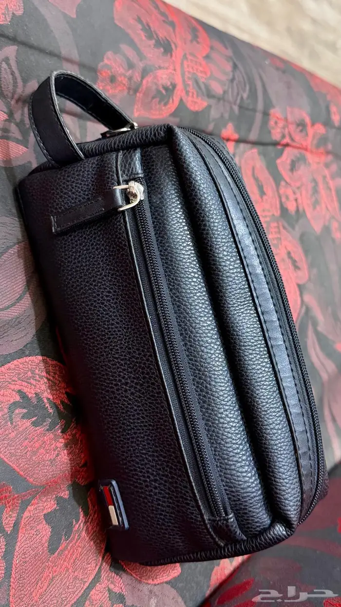 شنطه رجاليه تومي هيلفيغر 0