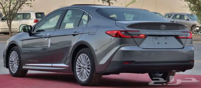 تويوتا كامري LE بنزين 2025 سعودي اقل سعر 0 9