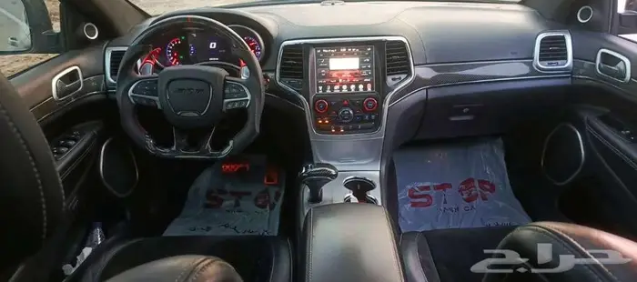 جراند شيروكي SRT موديل 2015 للبيع 15