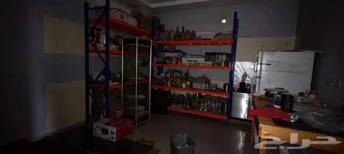 اثاث واجهزة معرض مخبوزات وحلويات 2