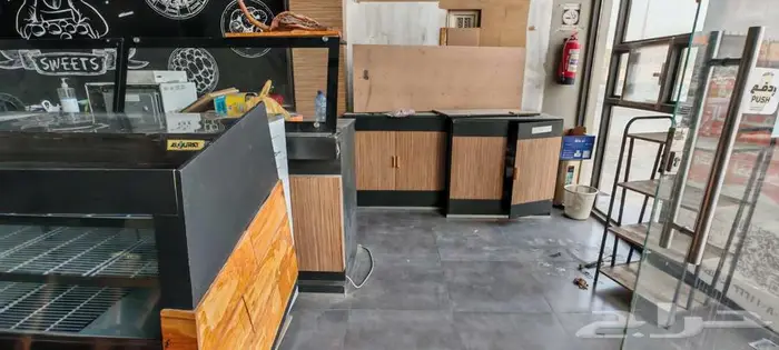 اثاث واجهزة معرض مخبوزات وحلويات 7